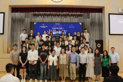 Alumni-experts-inspiring-future-careers-at-our-expo-scaled